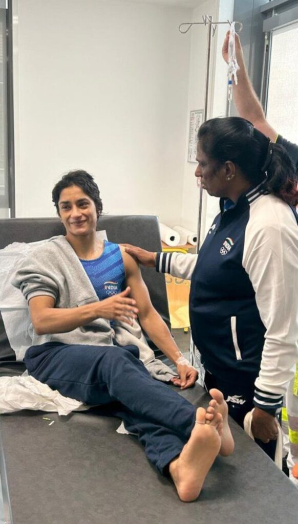 vinesh phogat admitted in hospital